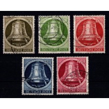 Frihedsklokke. Knebel til højre.